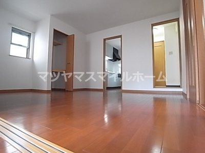 【居間・リビング】 | ハイツクレスト