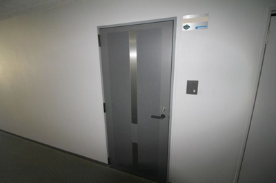 【玄関】 | スリーエヌ豊中