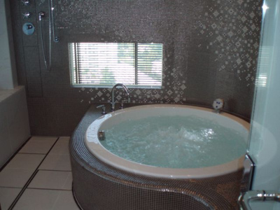 【その他共用部分】 | THE ROPPONNGI TOKYO CLUB RESIDENCE | ゲストルーム　ジャグジー