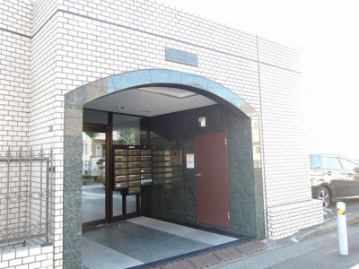 【エントランス】 | パーク・フォルム日吉 | 東急東横線・東急目黒線・横浜市営地下鉄グリーンライン「日吉」駅徒歩14分！