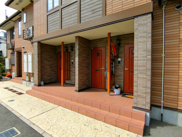 ヴィティス・ハイツのエントランス