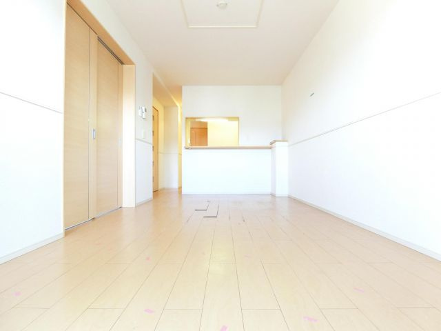 ヴィティス・ハイツの居間・リビング