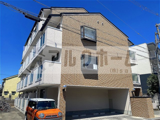 トレイズの外観