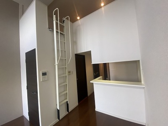 【内装】 | アソシアグロッツォクアトロ博多　 | 同マンション別号室の画像です