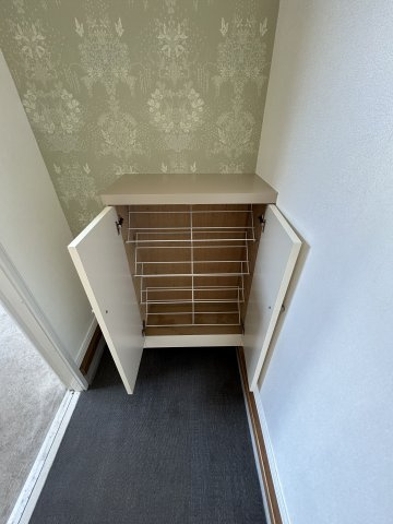 フレグランス　B棟の収納|イメージ106号室の写真（反転あり）