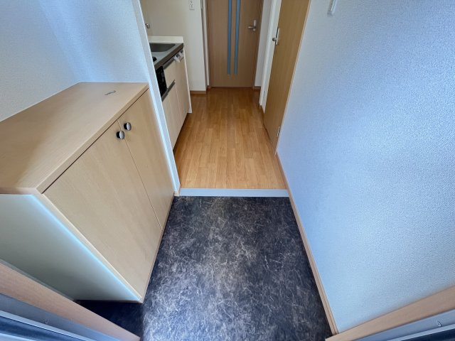 ボナールA棟の玄関