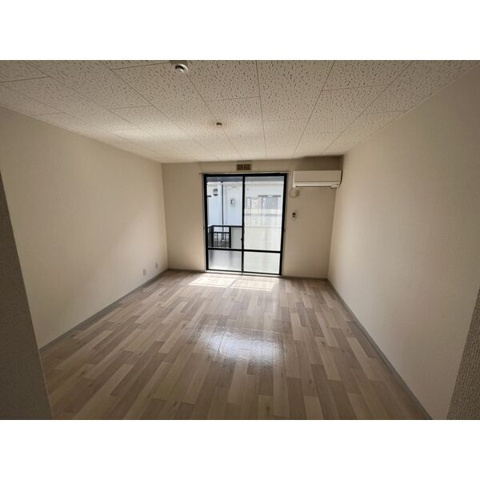 サンビレッジ・SANO　Bの居間・リビング