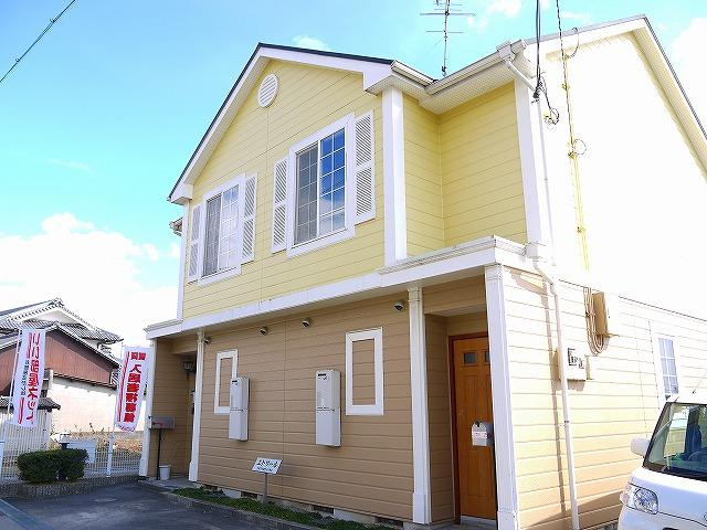 エトワールの外観|外観は落ち着いています