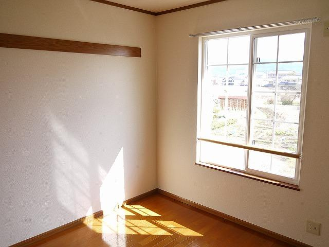 エトワールの寝室|ゆとりの広さです