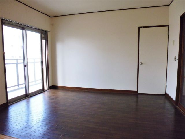 狩口台住宅28号棟の洋室