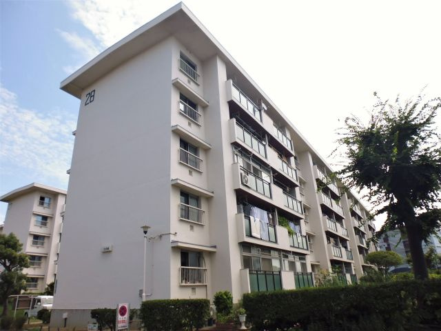 狩口台住宅28号棟の外観|狩口台住宅28号