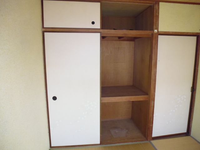 狩口台住宅28号棟の収納