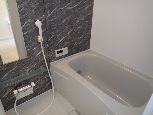 フランシール朝倉の浴室