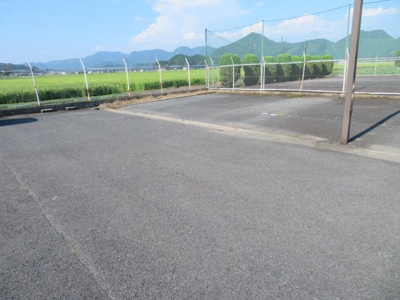 【駐車場】 | ベルシャイン氷上