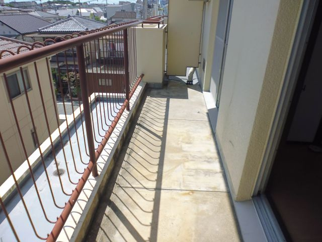 北川マンションのバルコニー