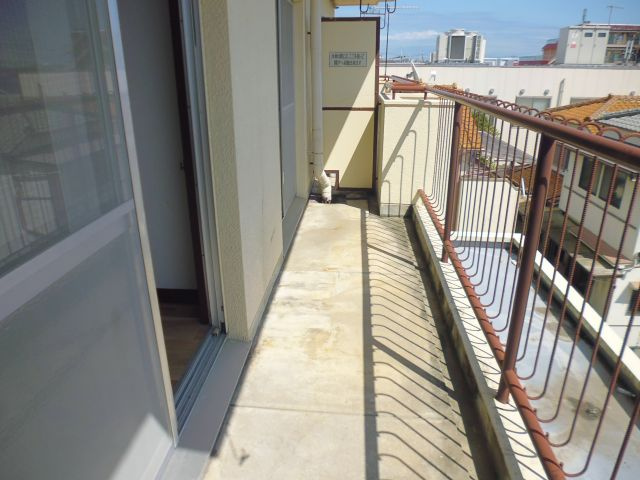 北川マンションのバルコニー