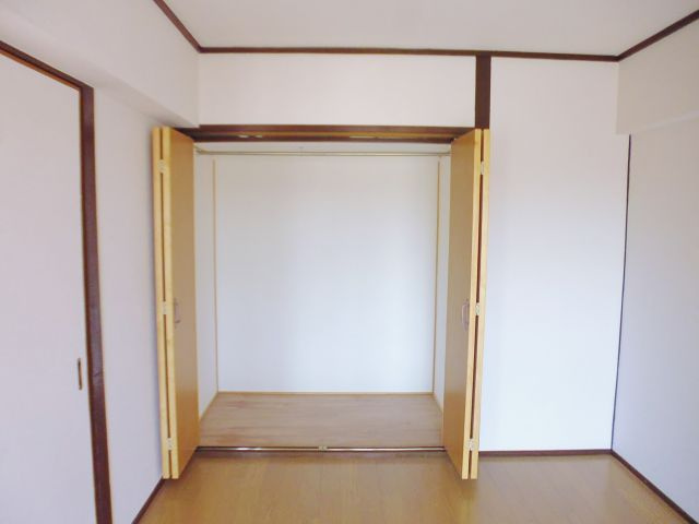 北川マンションの収納