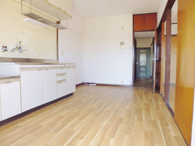 北川マンションの居間・リビング