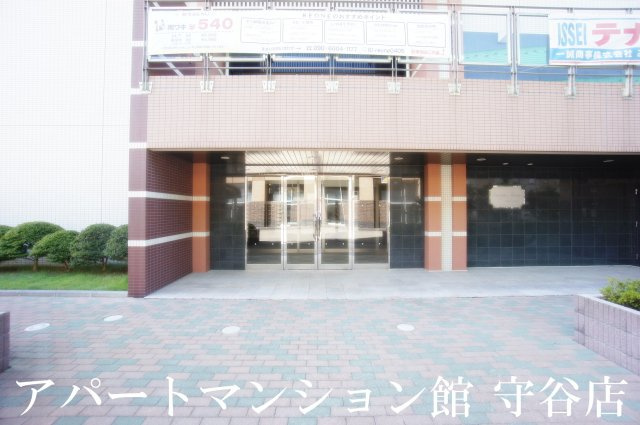STATION TOWER TOYOSHIMAのエントランス
