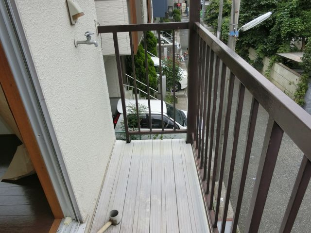 【バルコニー】 | 鈴蘭ハイツ