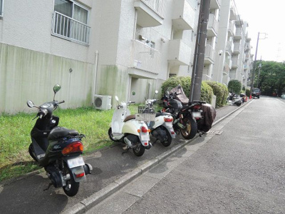 【その他共用部分】 | 金沢八景クローバーハイツＣ棟 | バイク置場