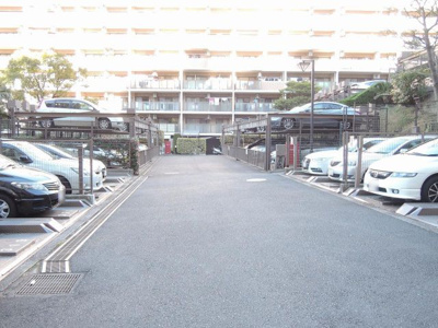 【駐車場】 | エステ・シティ湘南六浦参番館