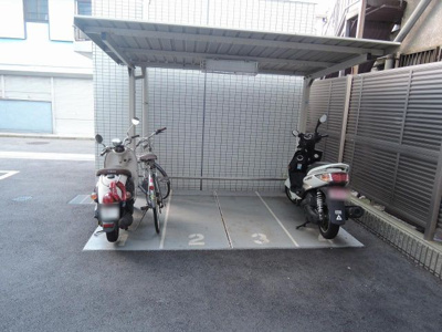 【その他共用部分】 | クリオ横浜鶴見 | バイク置場