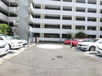 【駐車場】