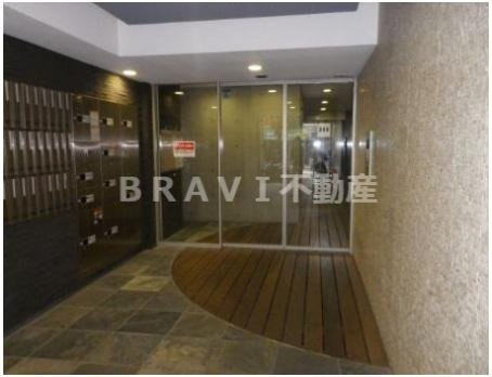 BRAVI上本町（ブラービ上本町）　BRAVI不動産のエントランス|【BRAVI上本町】建物の内部です