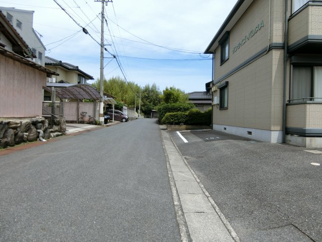 サンライズ・パレスA棟の周辺