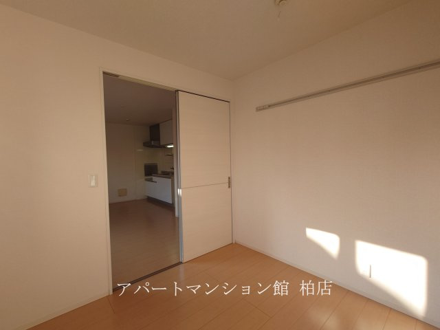 センターフィールドＢの寝室