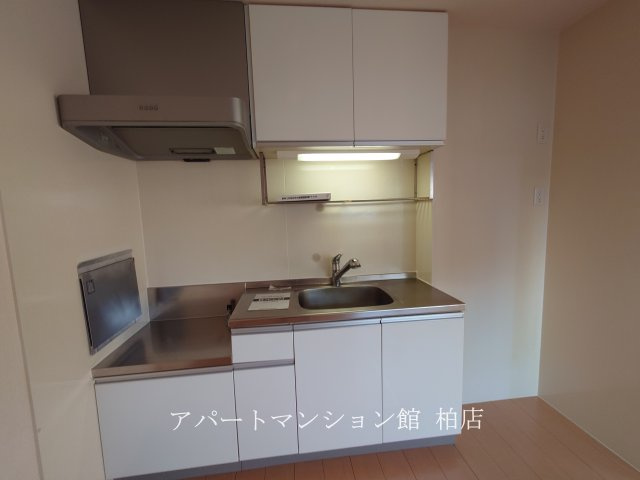 センターフィールドＢのキッチン