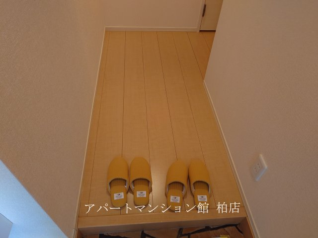 センターフィールドＢの玄関