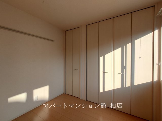 センターフィールドＢの洋室