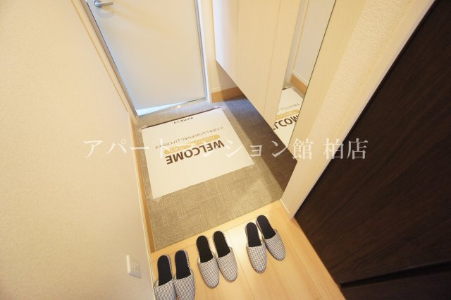 コンフォールコートの玄関