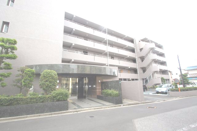 【外観】落ち着いた雰囲気の外観です 