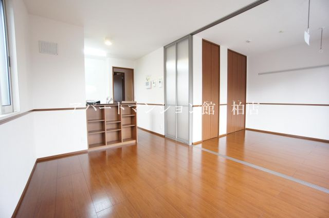 ラフィーユの居間・リビング