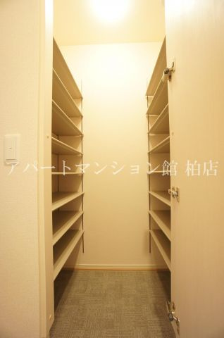 コンフォールコートの収納