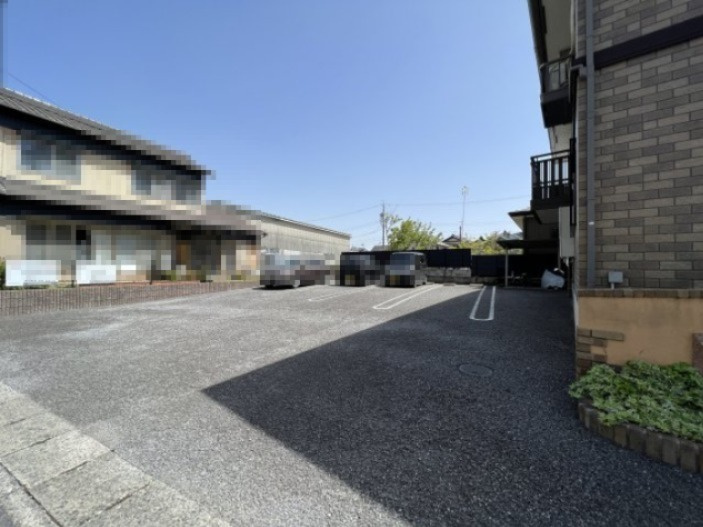 クレールマルシェの周辺|西側接面