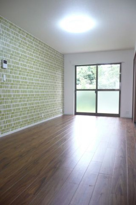 【居間・リビング】 | アーバンハウス翼 | エアコン付