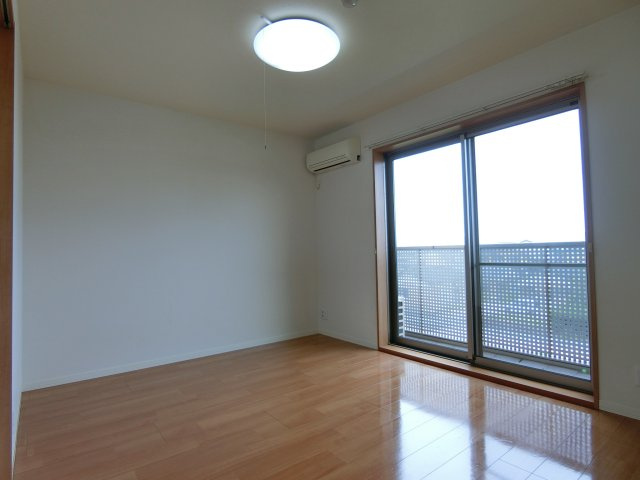 ベルアネスB棟の洋室|308号室の写真