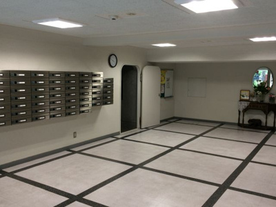 【エントランス】 | 秀和南茨木レジデンス