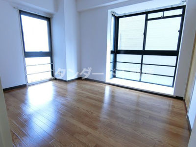 【洋室】 | メルヘンパレス