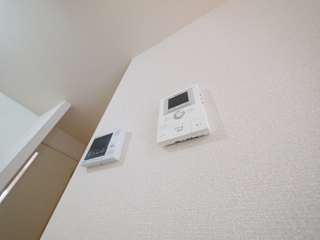 ヴィクトワール（神殿町）のセキュリティ|ＴＶモニター付きインターホンです