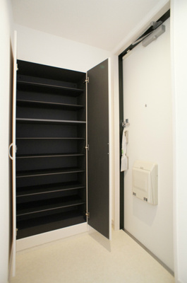 【玄関】 | リブリ・アガイティーラ