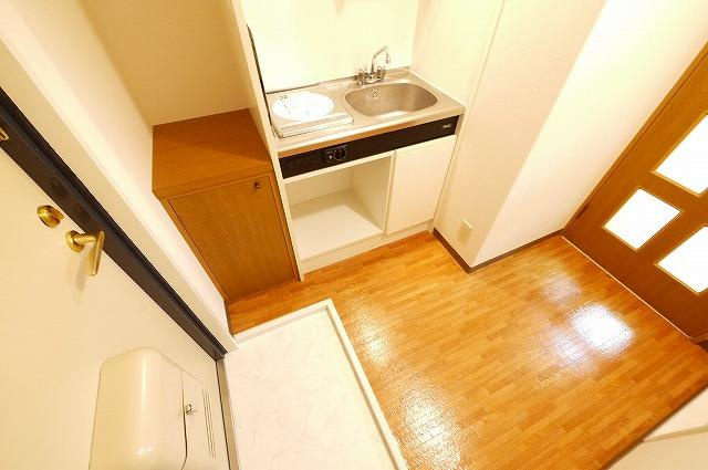 シャトー・ドゥ・クリヨンのキッチン|キッチンでお料理をお楽しみください