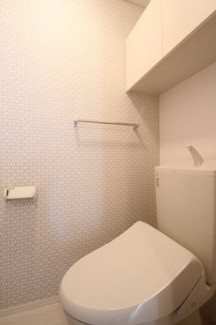 【トイレ】 | ミルクロス | 当然、温水洗浄便座