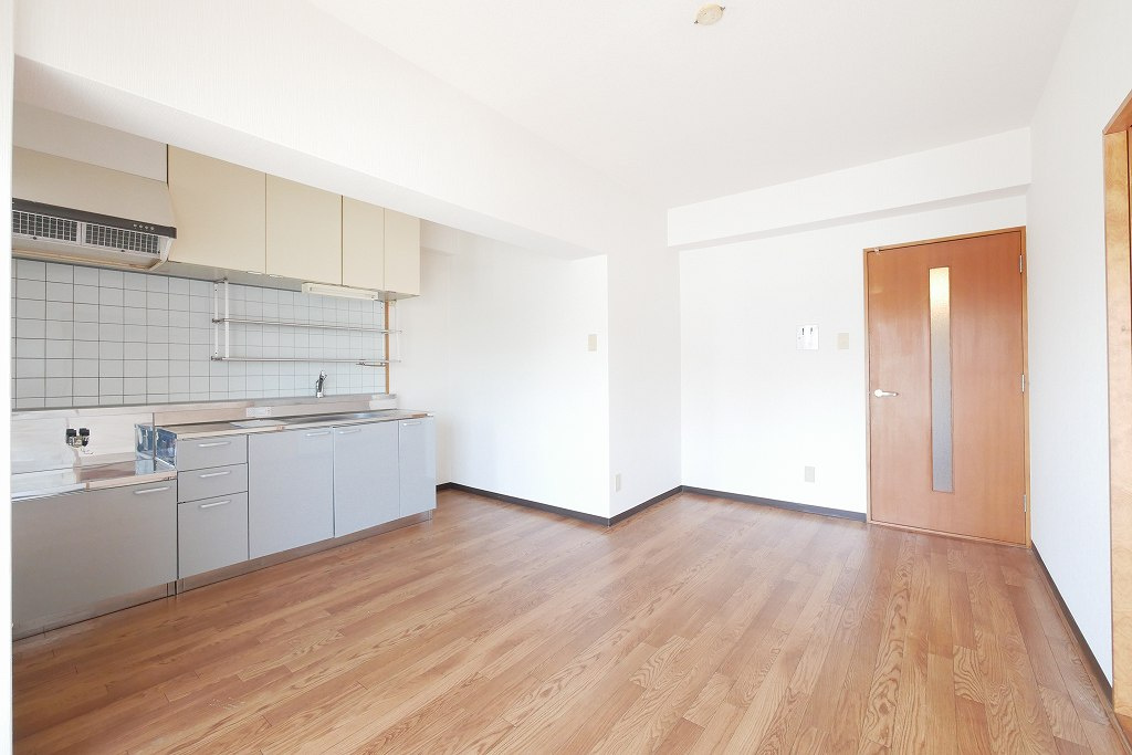 オハイオハイツの居間・リビング|オハイオハイツ302号室　