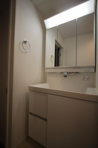 【独立洗面台】 