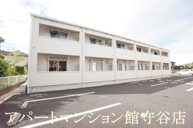 ガーデンシティBの外観